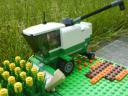 cornharvester5.jpg