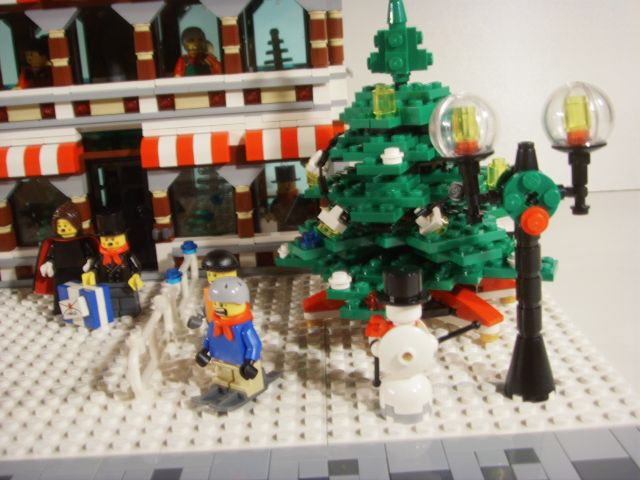 7-winter_toy_shop_right.jpg