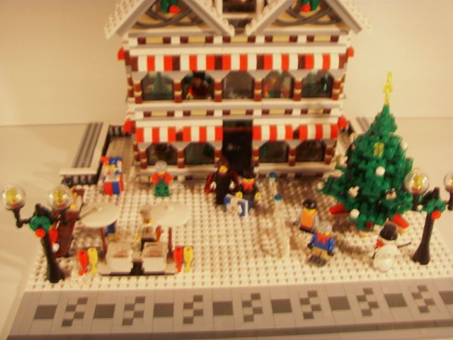 8-winter_toy_shop.jpg