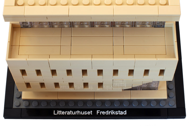 litteraturhus_lego_9_800.jpg