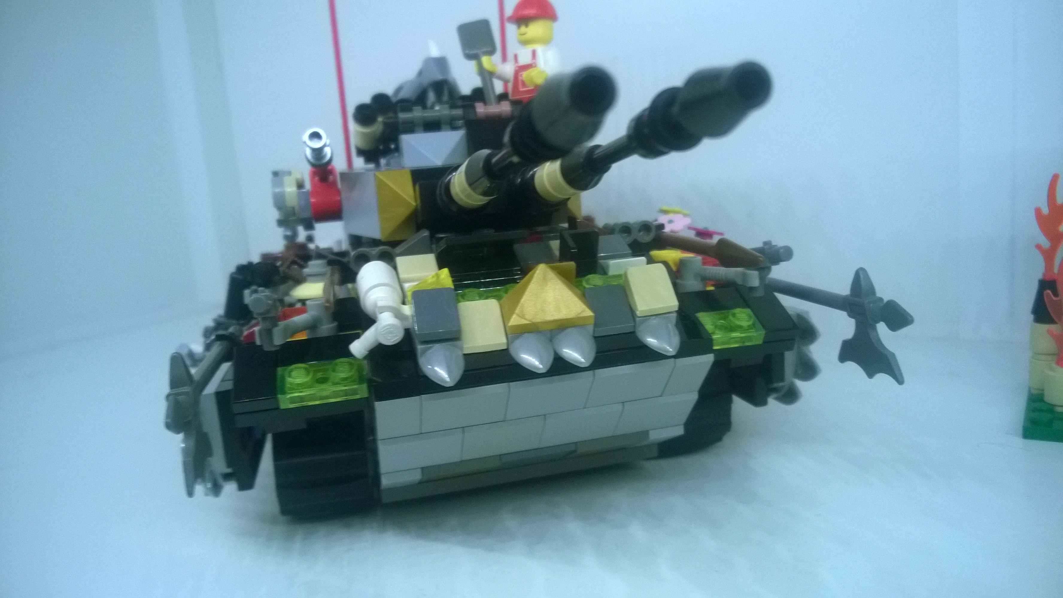 tank_front.jpg