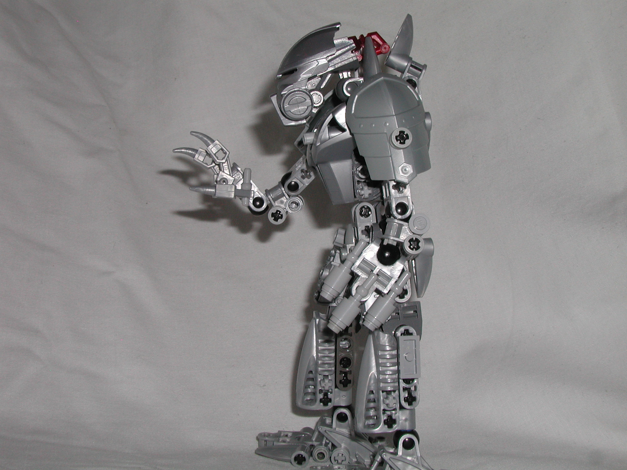 cylonrobocar_016.jpg