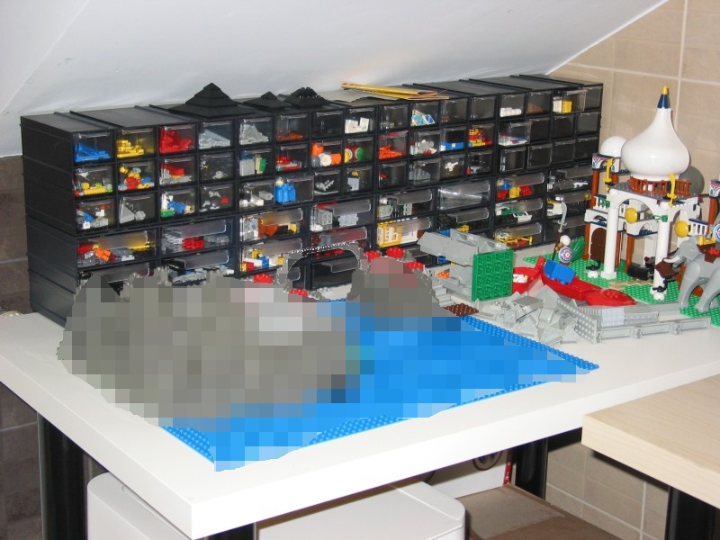 lego_room1.jpg