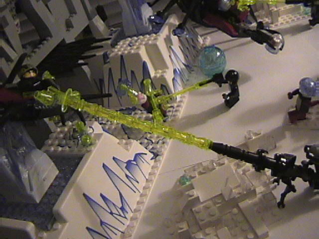 lego_alpha_team_arctic_fort_battle_13.jpg