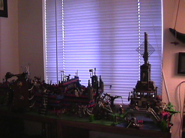 lego_castle_battle_diorama_mar19_2006_01.jpg