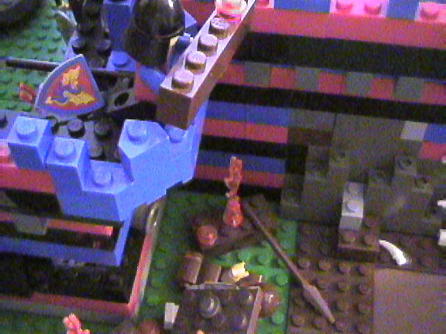 lego_castle_battle_diorama_mar19_2006_31.jpg