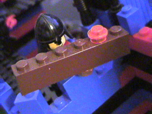 lego_castle_battle_diorama_mar19_2006_33.jpg