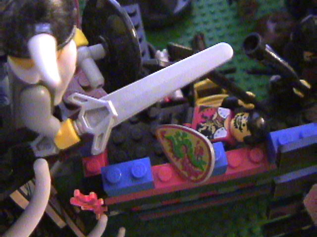 lego_castle_battle_diorama_mar19_2006_40.jpg