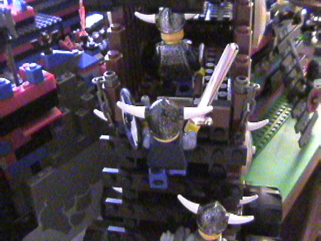 lego_castle_battle_diorama_mar19_2006_45.jpg