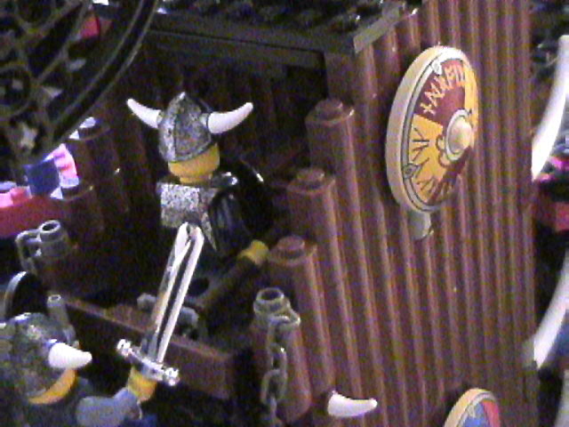 lego_castle_battle_diorama_mar19_2006_47.jpg
