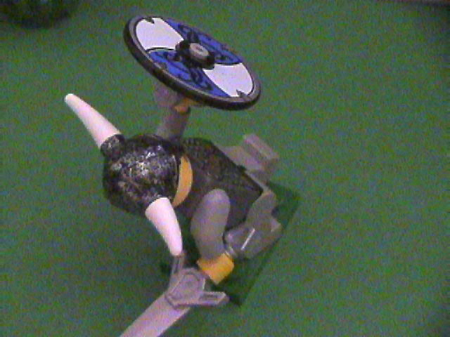 lego_castle_battle_diorama_mar19_2006_50.jpg