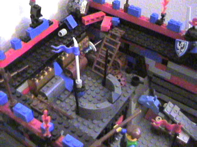 lego_castle_battle_diorama_mar19_2006_55.jpg
