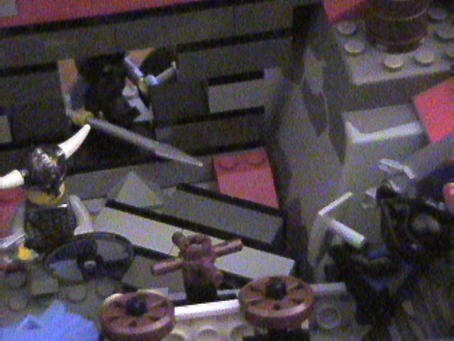lego_castle_battle_diorama_mar19_2006_70.jpg