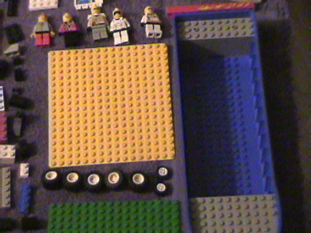 lego_yard_sale_purchase_lot_5-28-2006_14.jpg