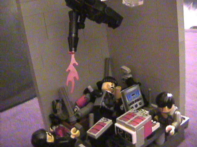 lego_the_warrior_terrorist_hideout_09.jpg