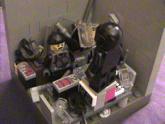 lego_the_warrior_terrorist_hideout_14.jpg