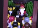 lego_the_warrior_santa_church_robbery_09.jpg