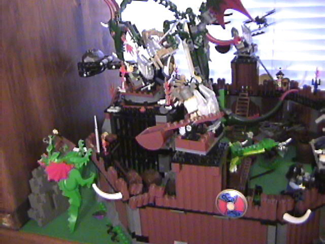lego_viking_fortress_christmas_diorama_05.jpg