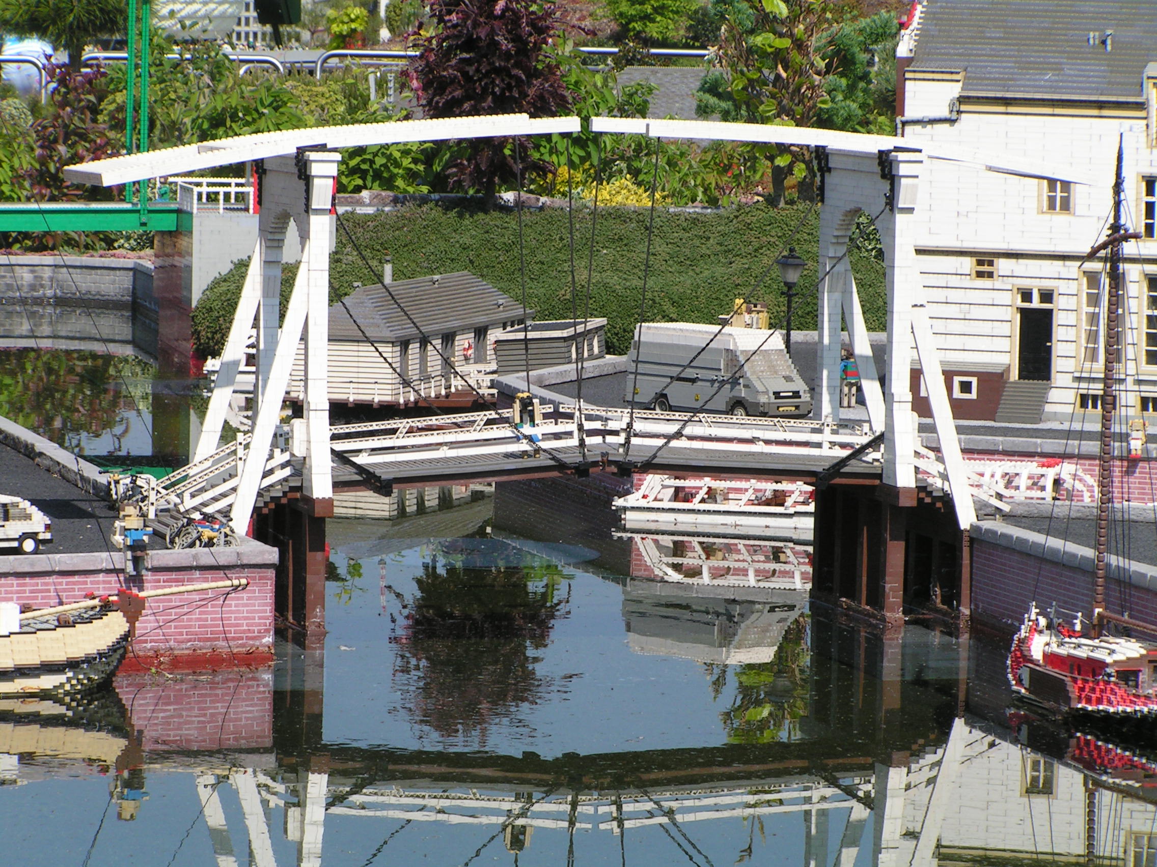 pict0077.jpg