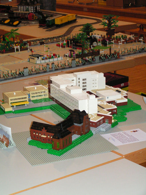display1.jpg