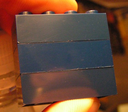 discolor-darkblue.jpg