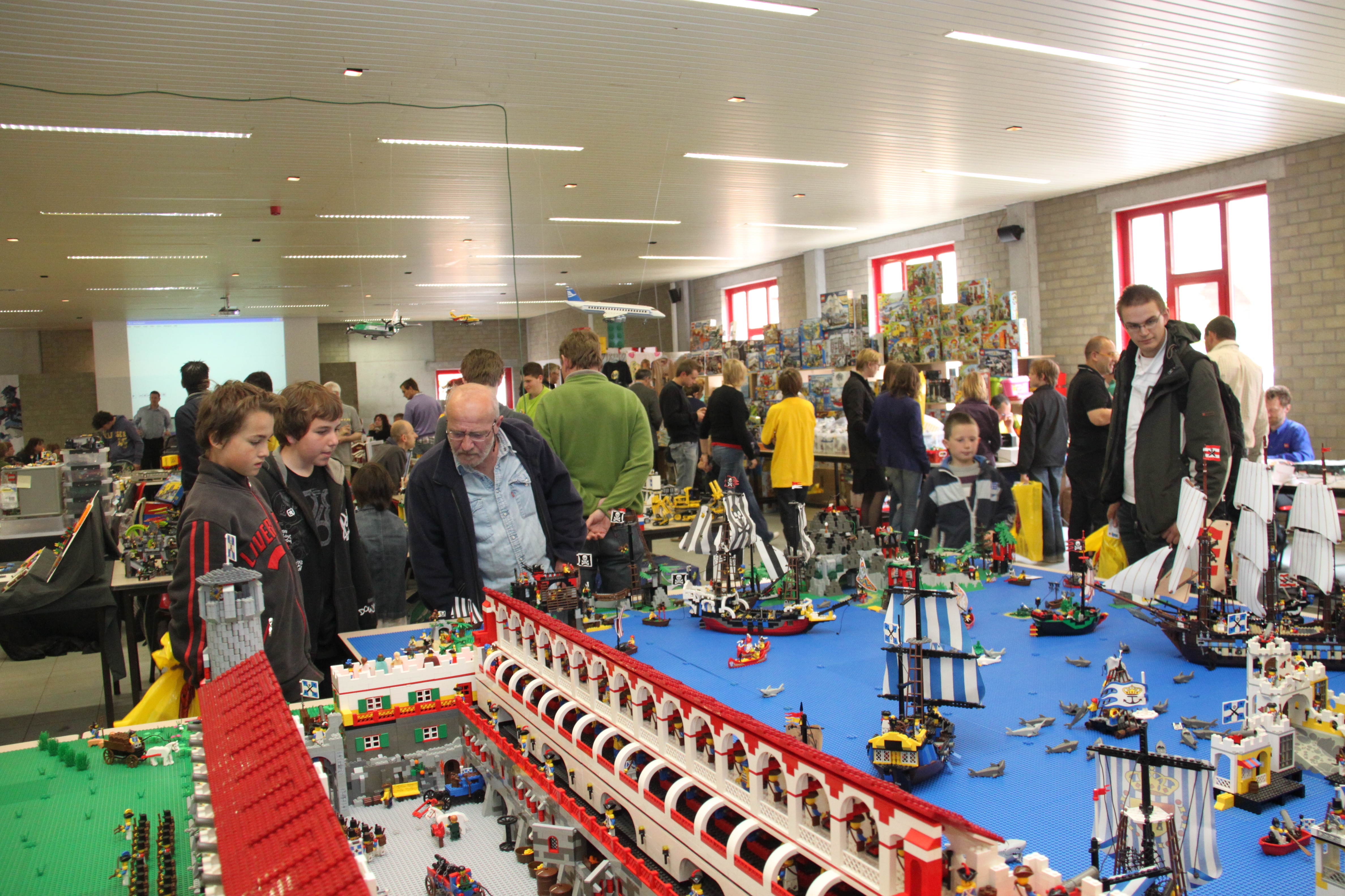 brickmania_2010..................................jpg