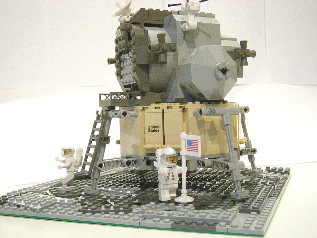 lunar_lander_10029_d.jpg