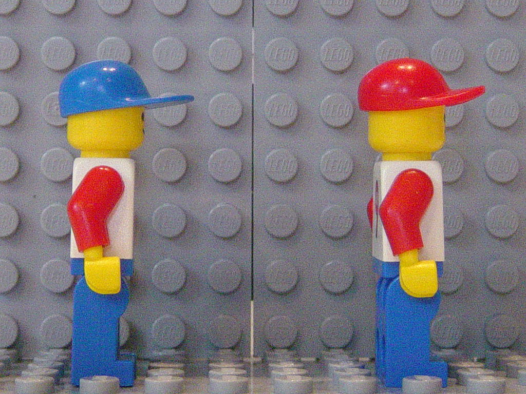 lego_new_hat_a3.jpg