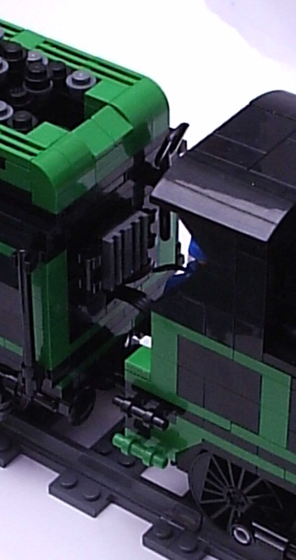green_steam_train_j.jpg