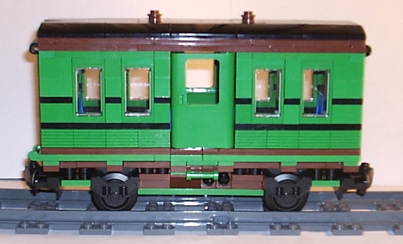 green_coach_07.jpg