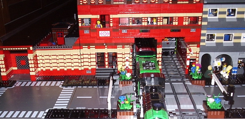 18_11_29012_front_shot_of_station_with_goods_yard_extension.jpg