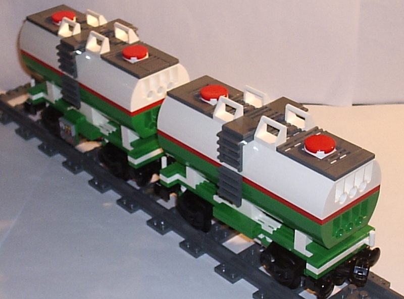 octan_tank_cars_e.jpg