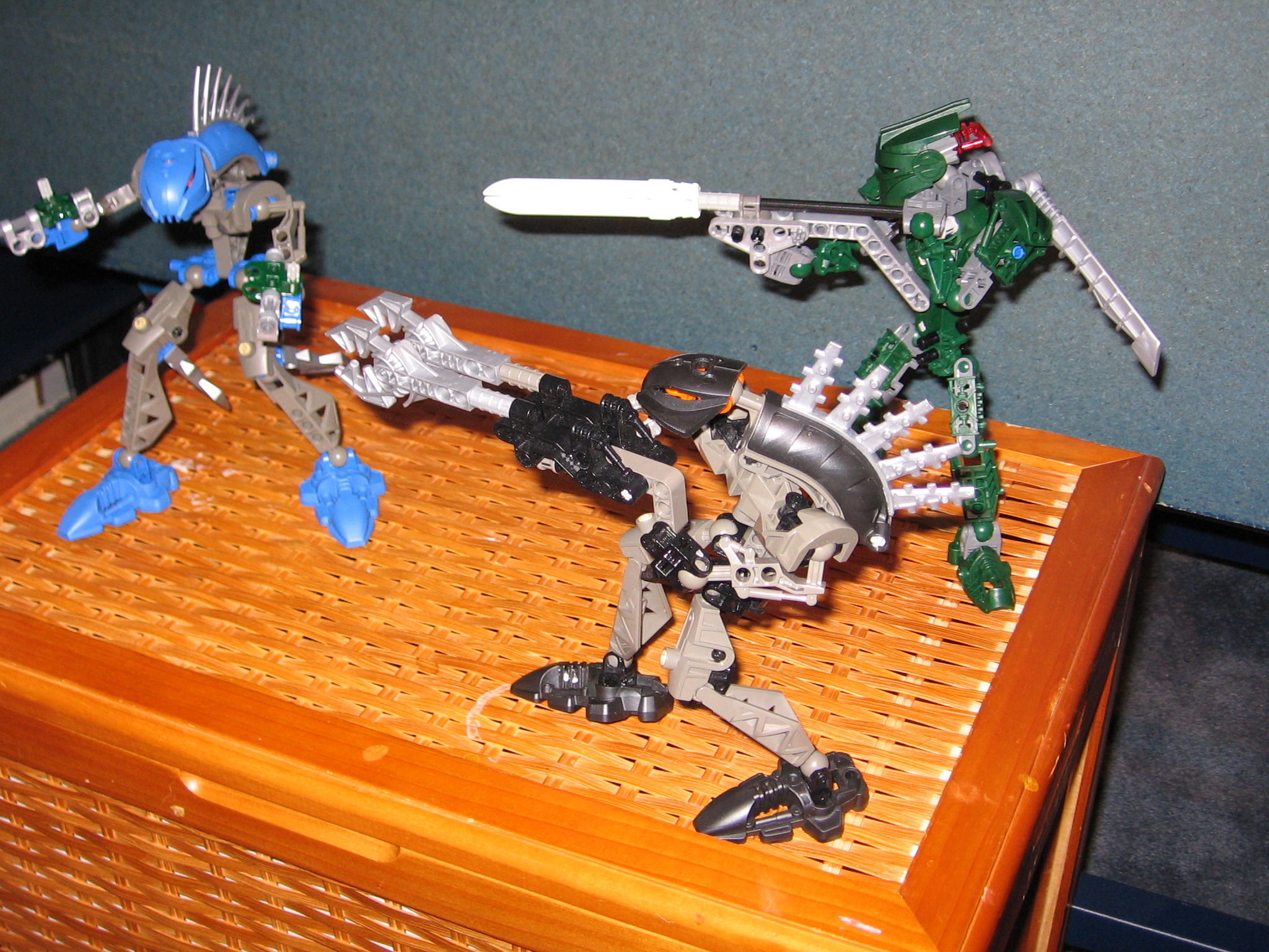 assault_bionicles_v2_004.jpg