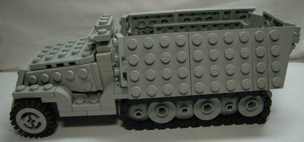 sdkfz251_1_07.jpg