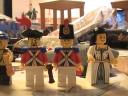 4_minifigs_2.jpg