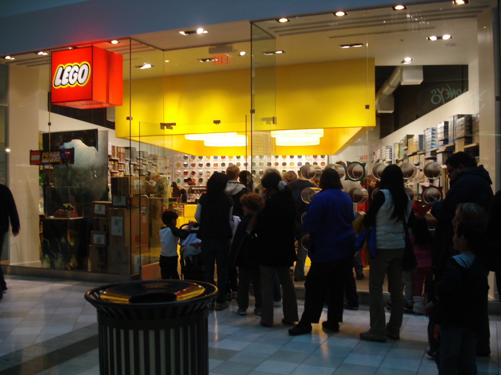 store_1.jpg