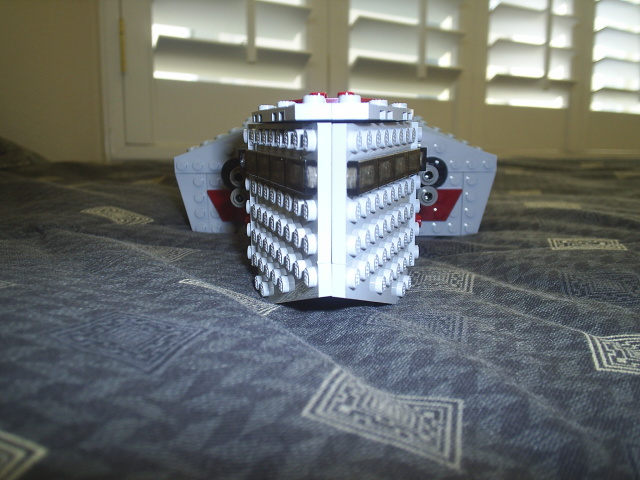 10-10-05_legos_and_cat_004.jpg