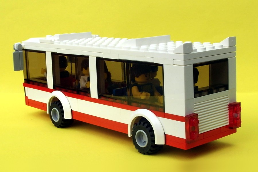 bus03.jpg