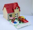 House04