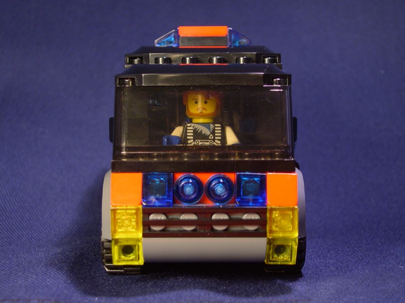 a_van06.jpg