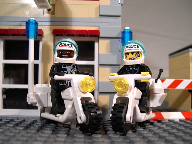 05chars03.jpg