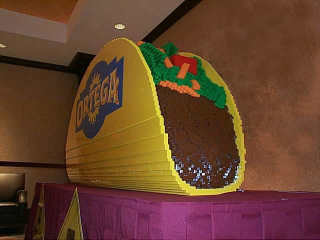 taco_pic_01_minus_awful_painting.jpg