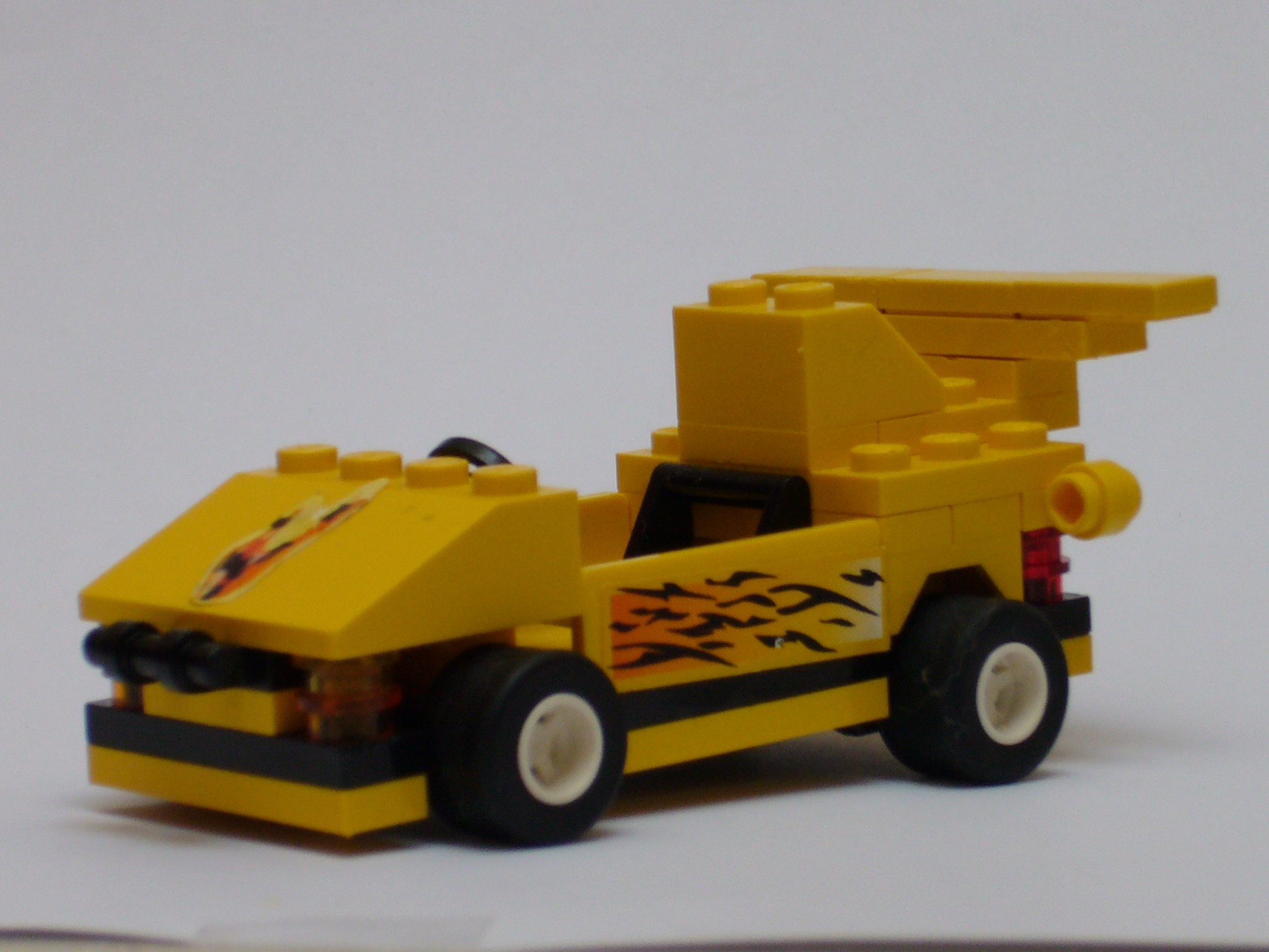 yellow_speeder.jpg