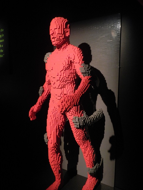 art_of_the_brick_049.jpg