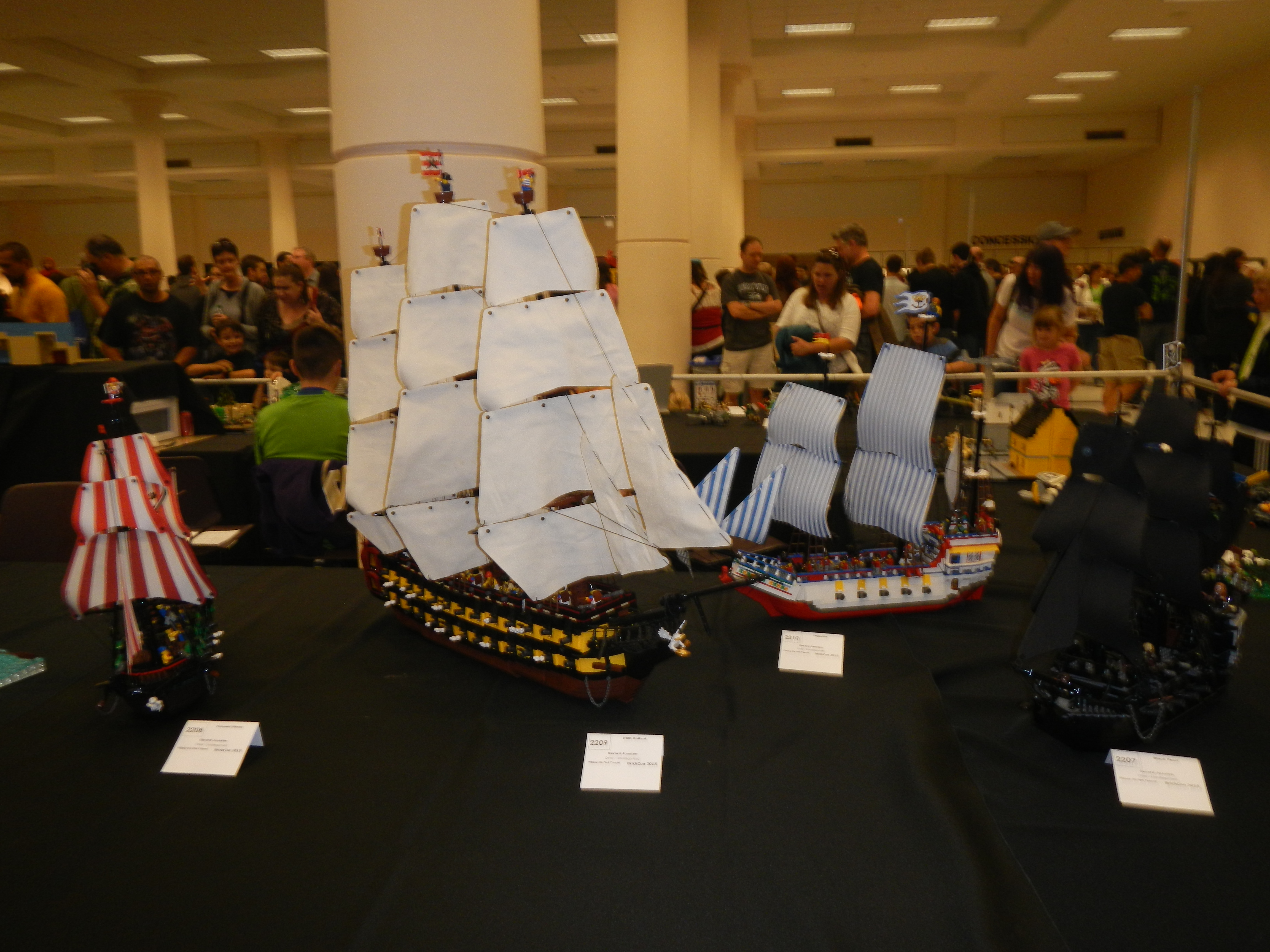 brickcon2015021.jpg