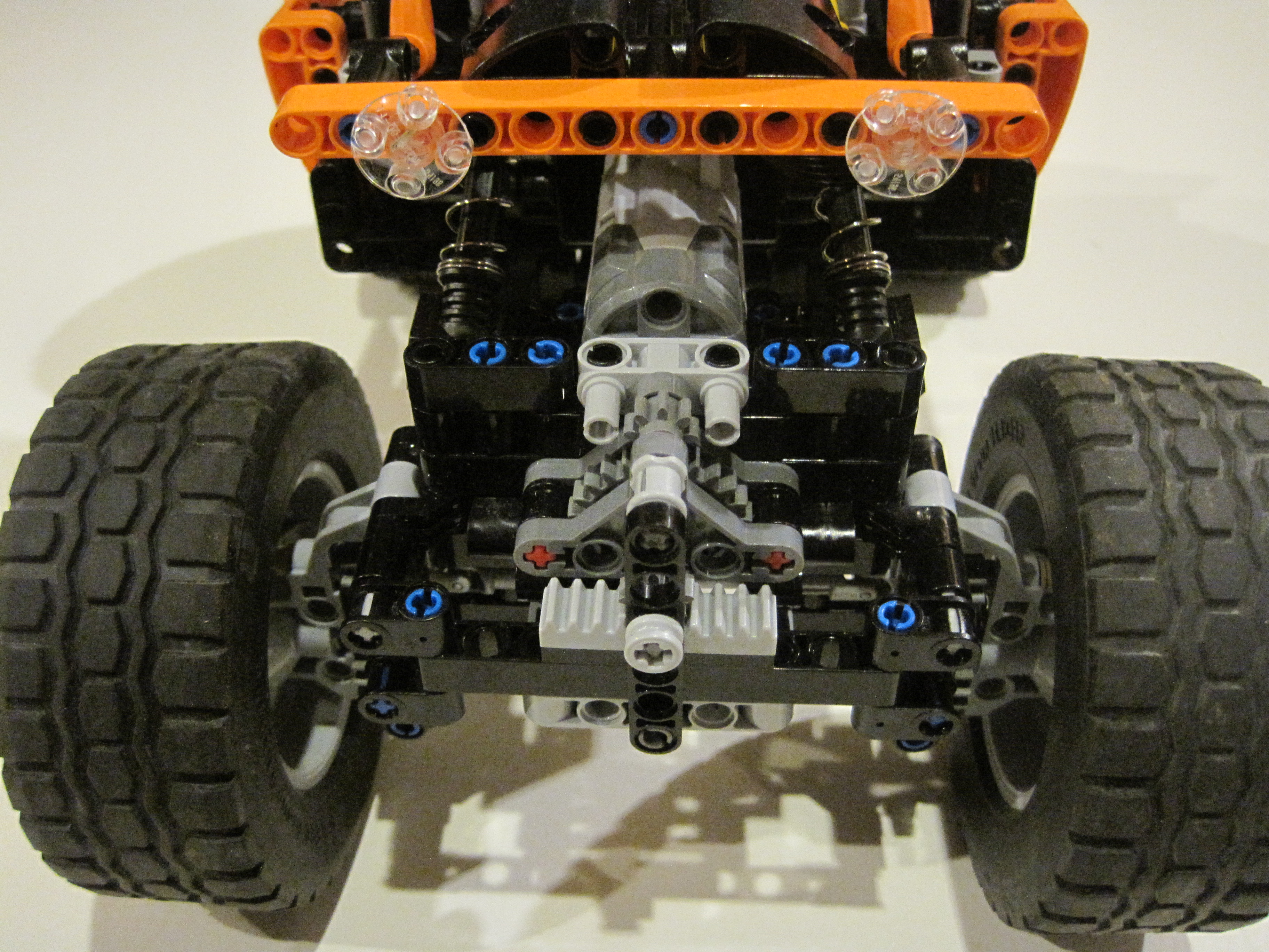 neutronv2-2.jpg