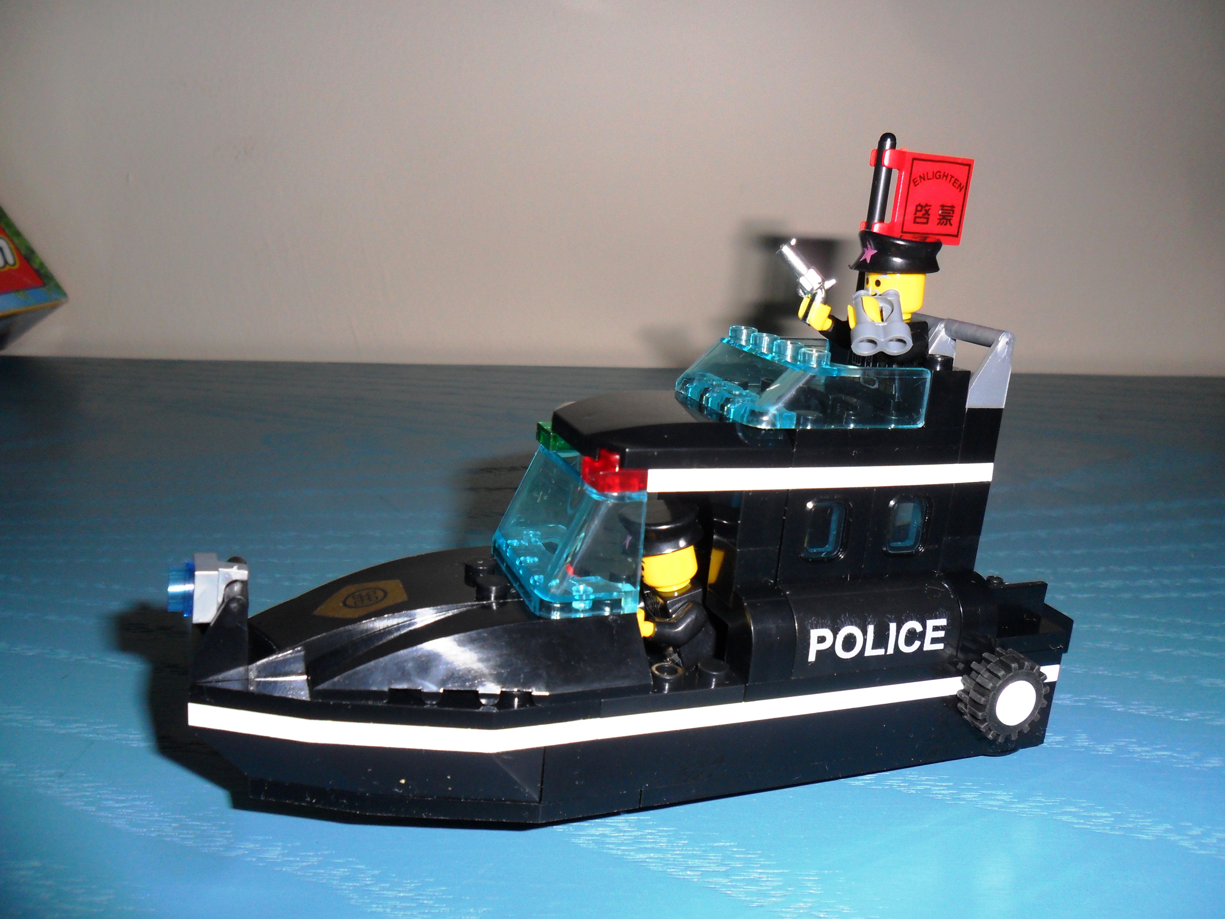08_police_boat.jpg