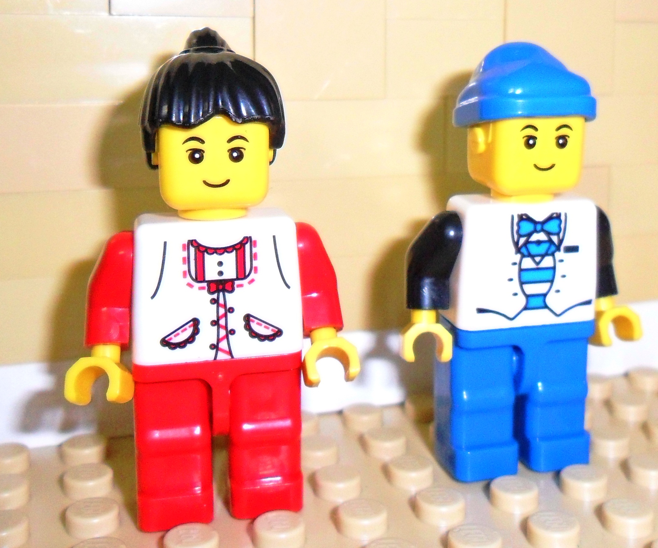 07_minifigs.jpg
