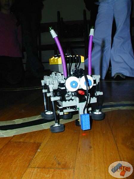 robot_130.jpg