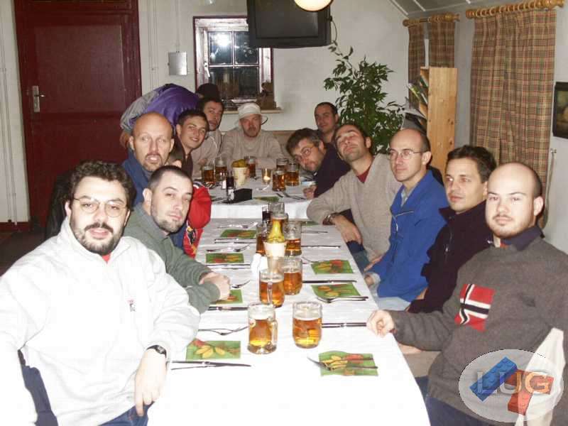 h_pict1323.jpg